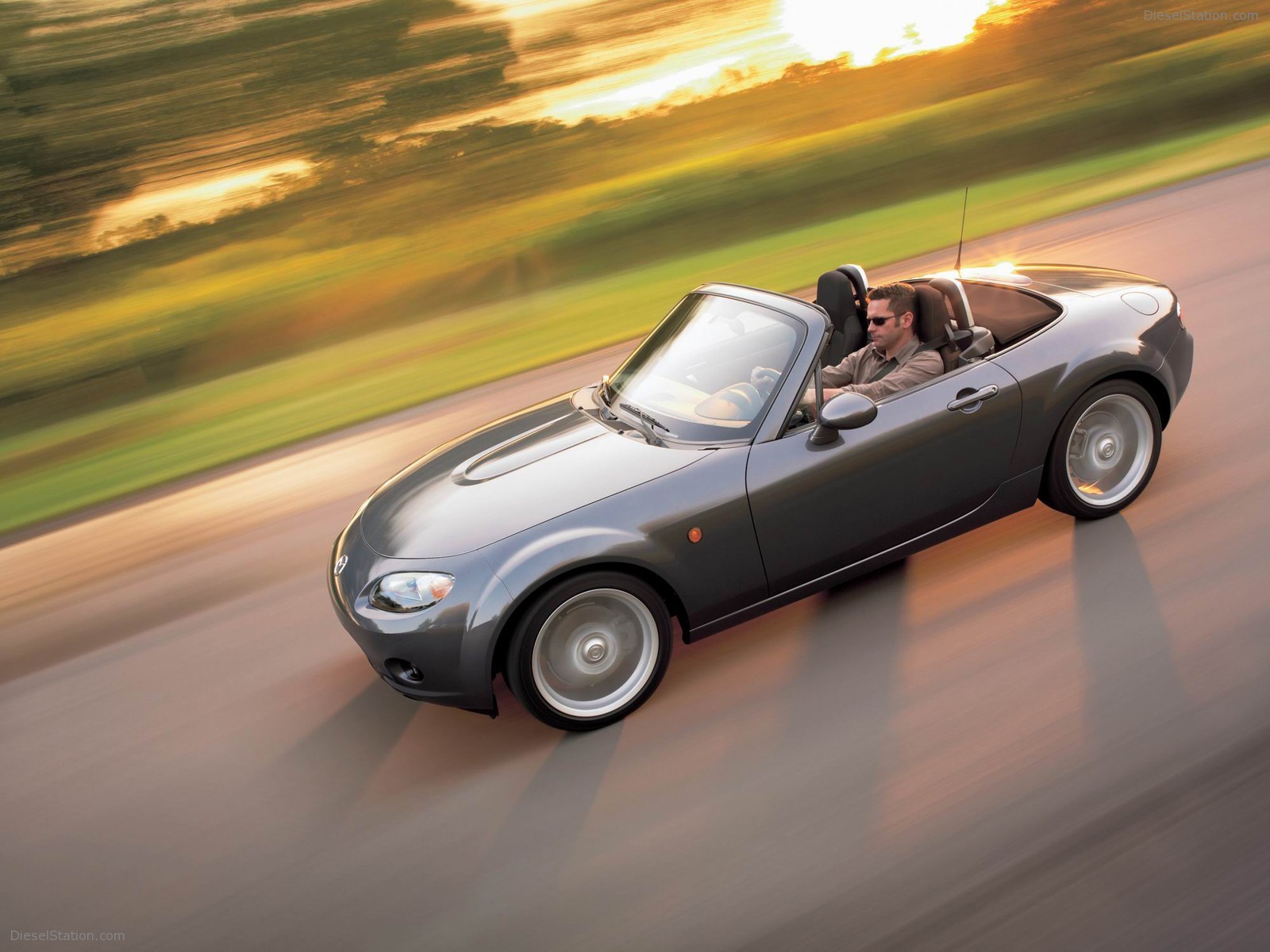 Mazda MX5 (2006)